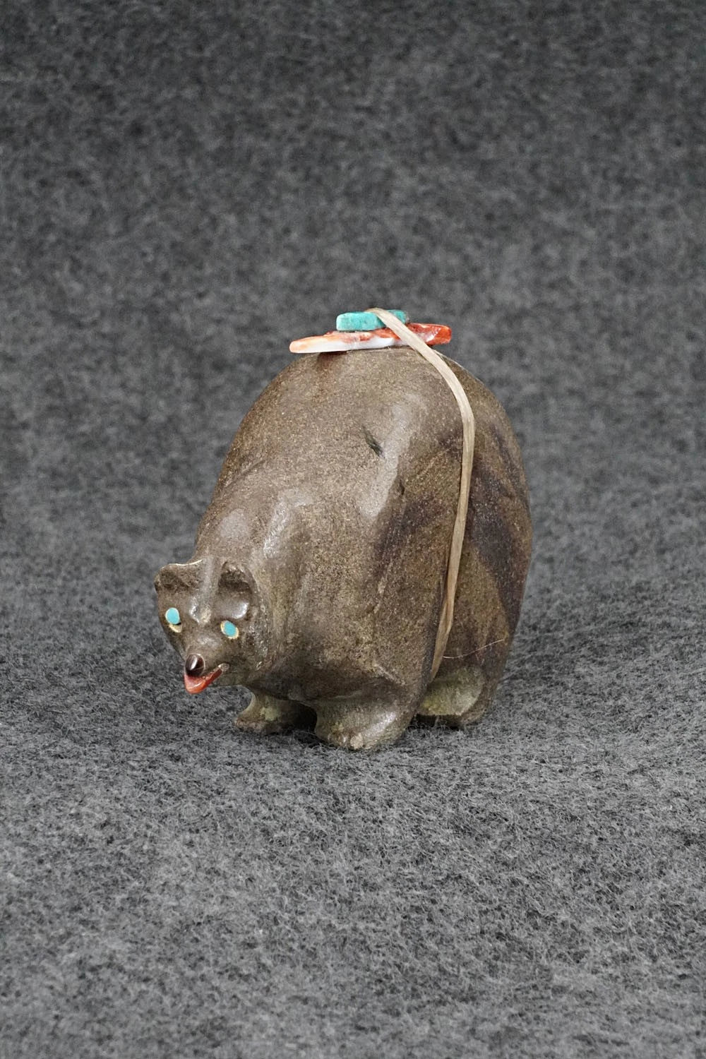 Bear Zuni Fetish Carving - Freddie Leekya