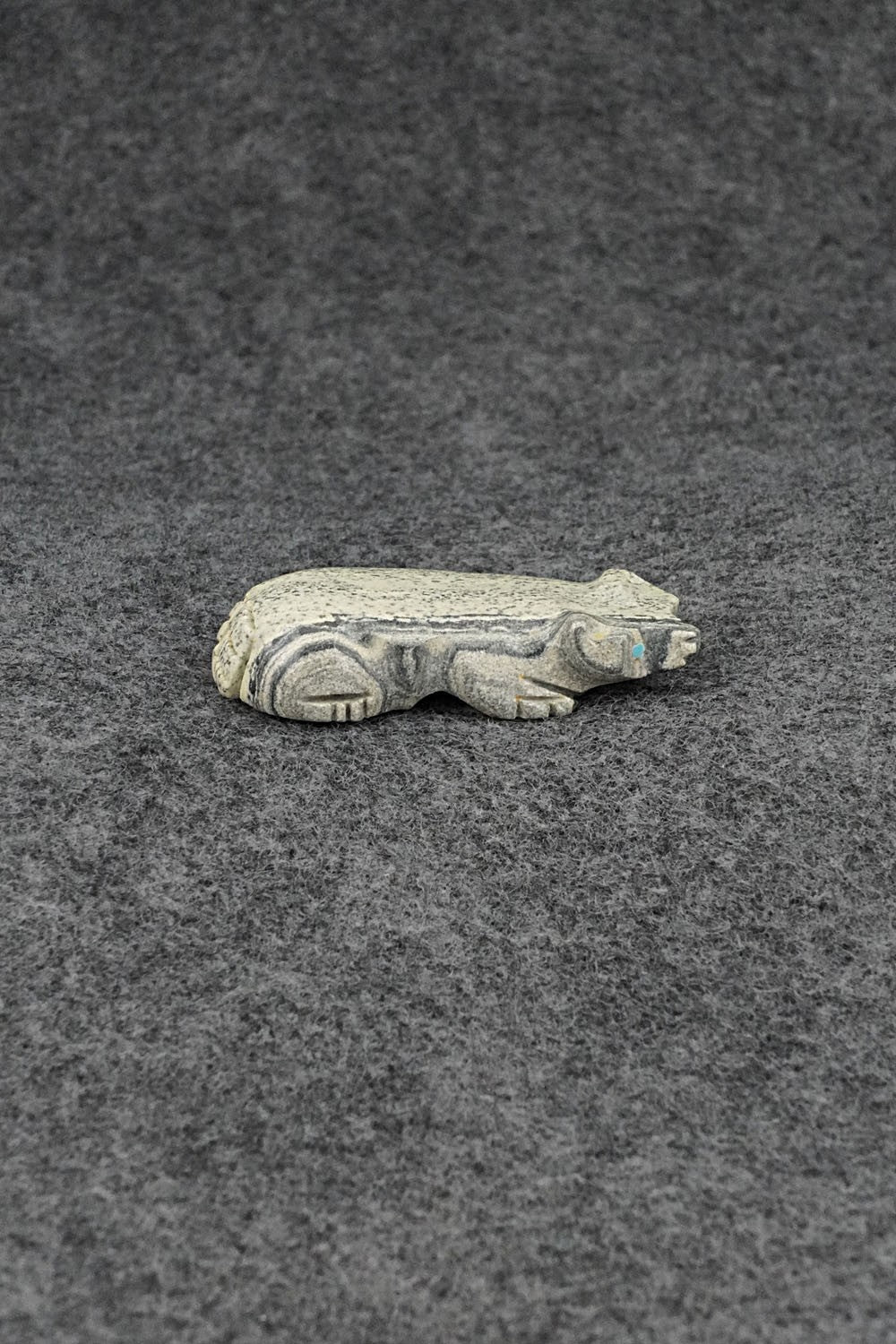 Badger Zuni Fetish Carving - David Chavez
