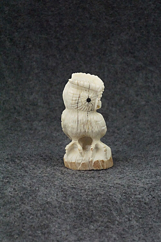 Owl Zuni Fetish Carving - Chris Peina