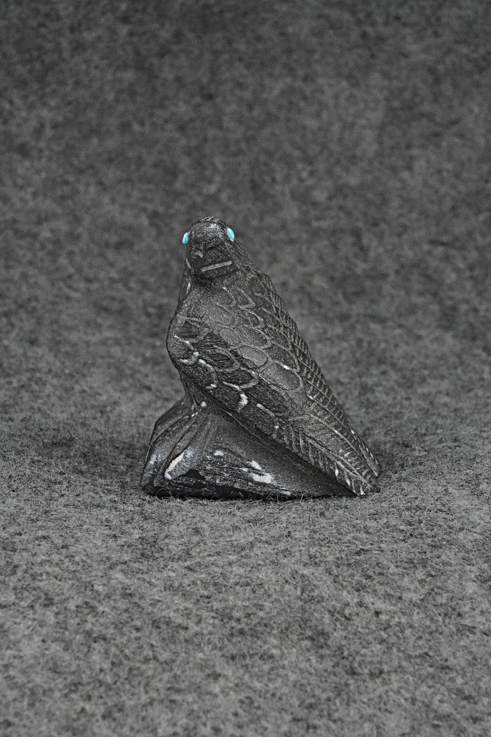 Crow Zuni Fetish Carving - Derrick Kaamasee
