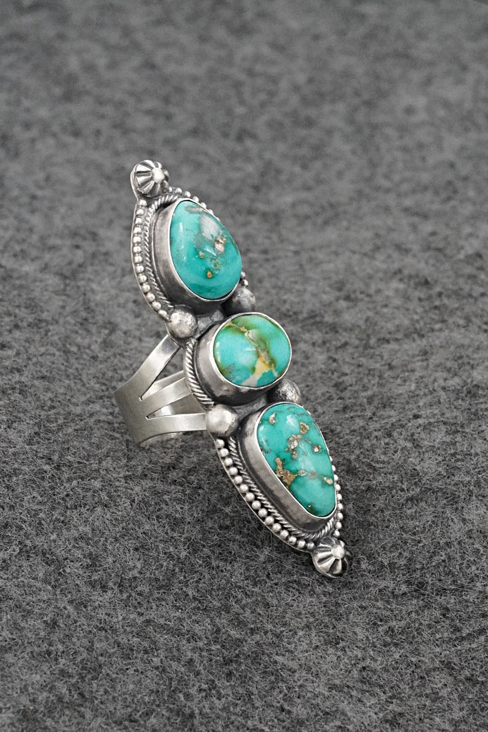 Turquoise & Sterling Silver Ring - Bobby Johnson - Size 7.5
