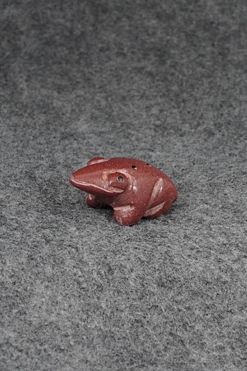 Frog Zuni Fetish Carving - Justin Red Elk