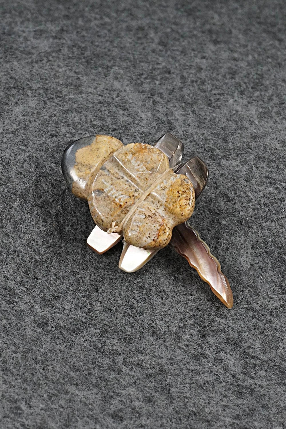 Frog Zuni Fetish Carving - Daisy Rose Leonard
