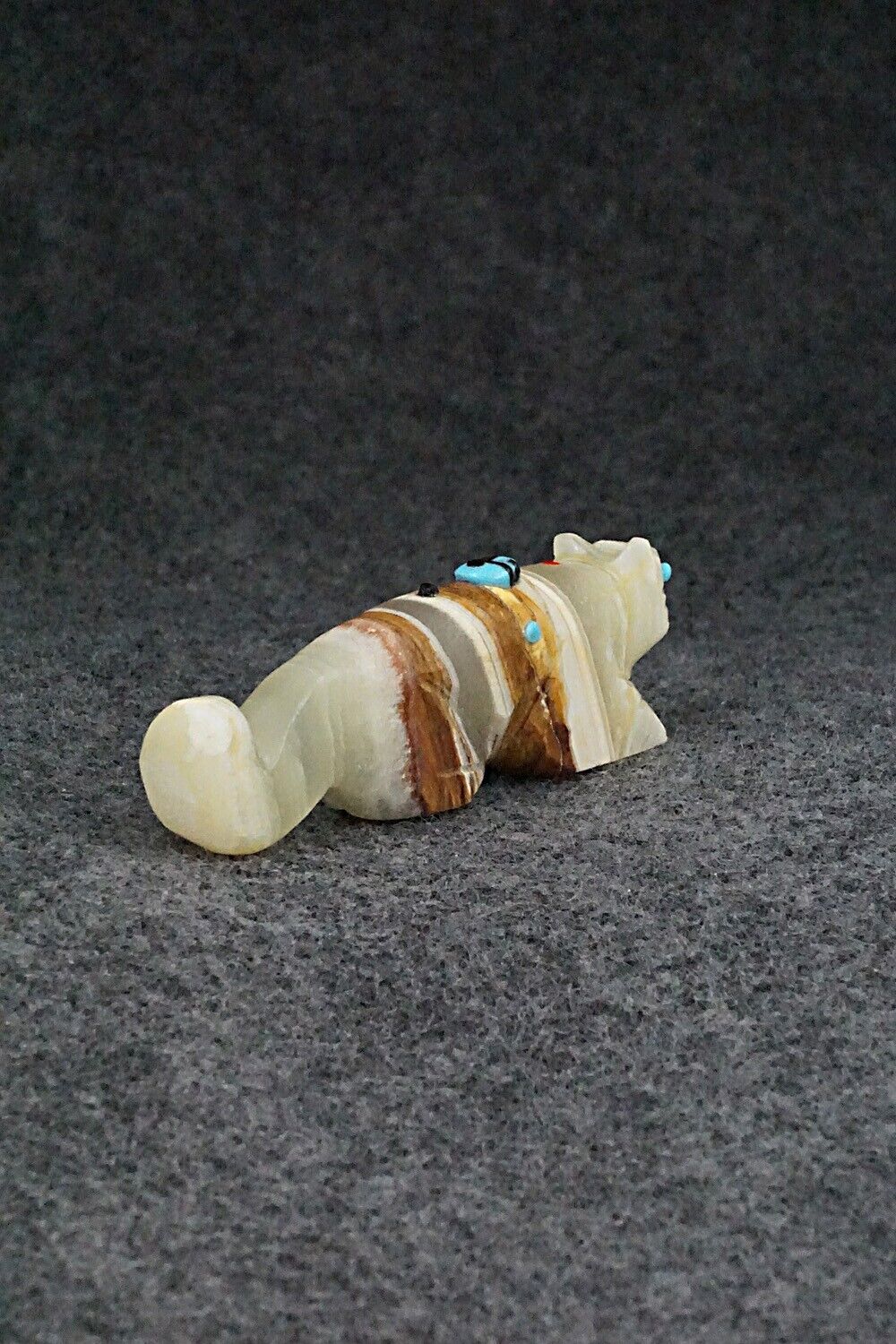 Mountain Lion Zuni Fetish Carving - Danette Laate
