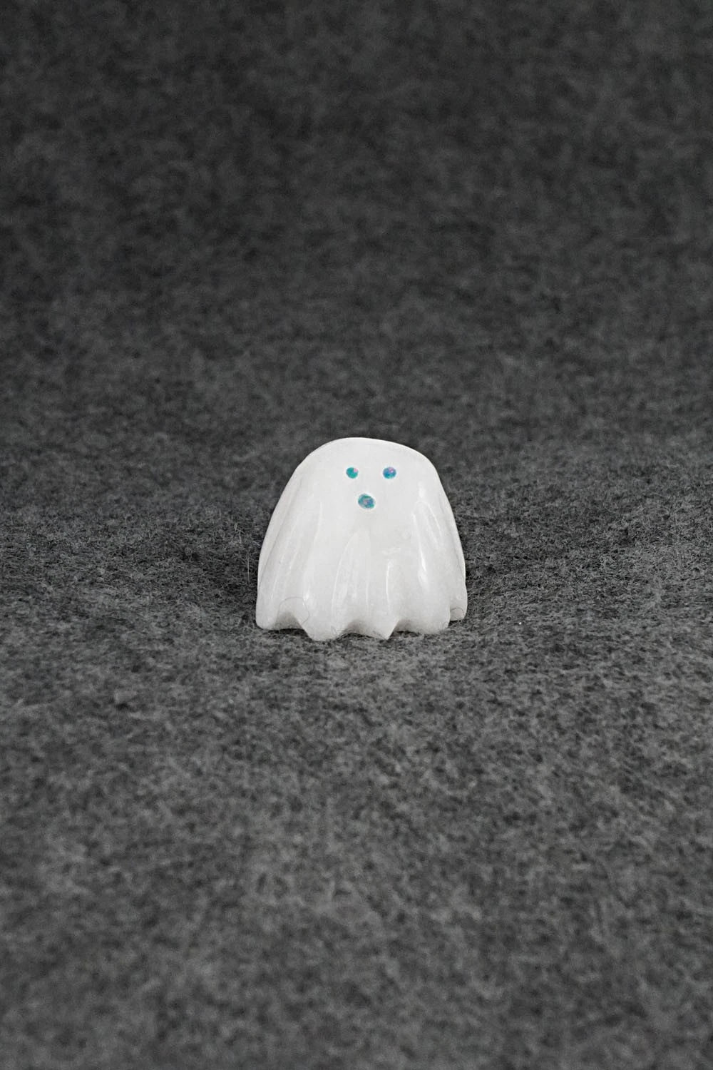 Ghost Zuni Fetish Carving - Benina Kallestewa