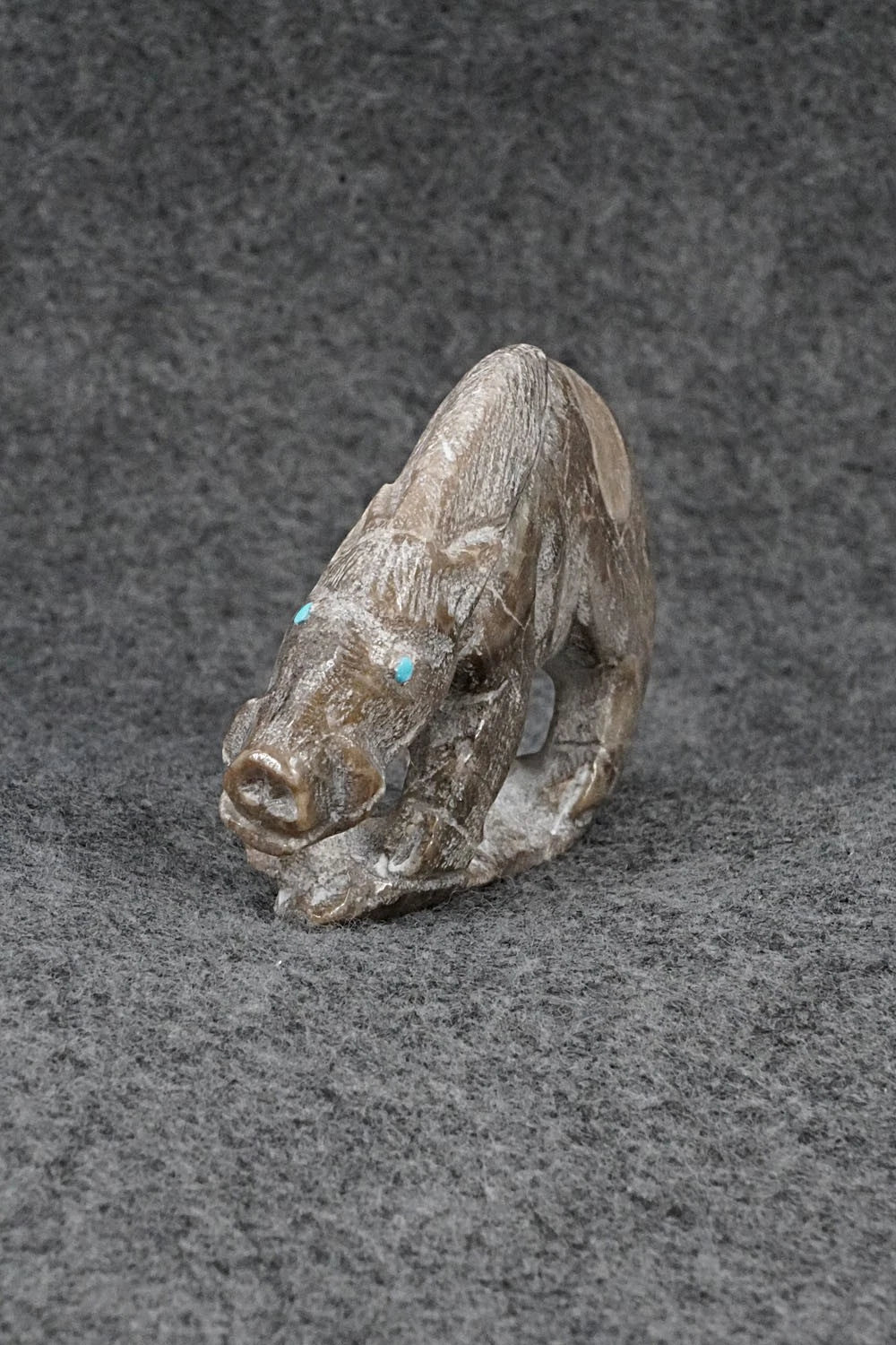 Hog Zuni Fetish Carving - Derrick Kammasee