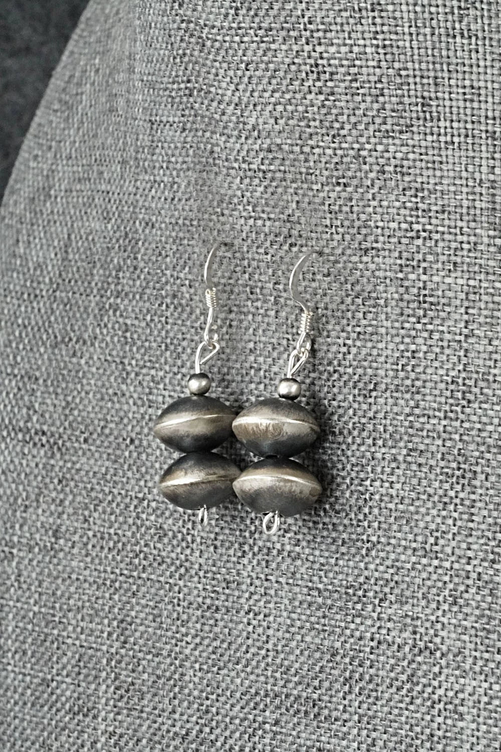 Sterling Silver Navajo Pearl Necklace & Earrings Set - Shelby Montoya