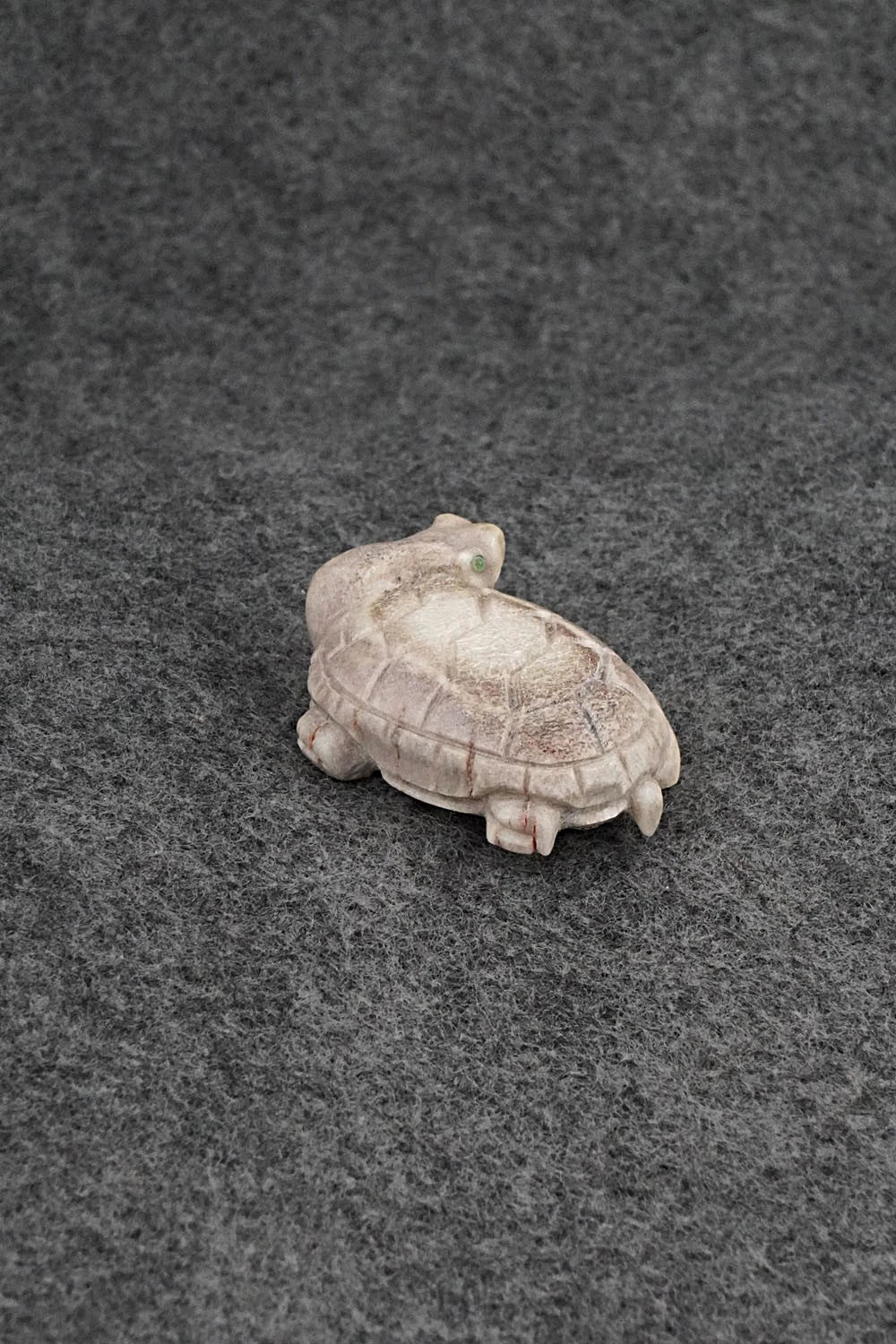 Turtle Zuni Fetish Carving - Terrance Panteah