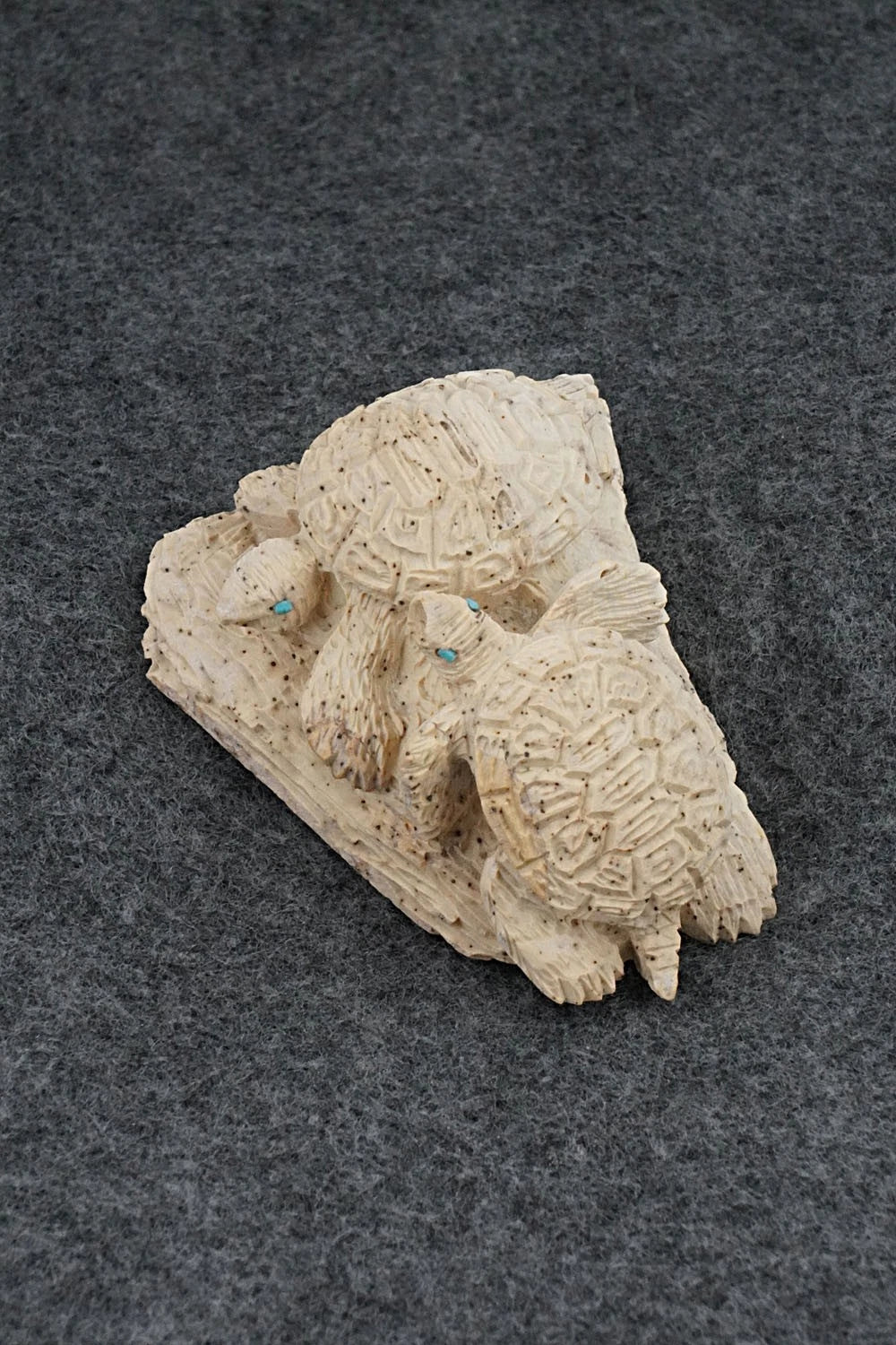 Turtle Zuni Fetish Carving - Adrian Cachini