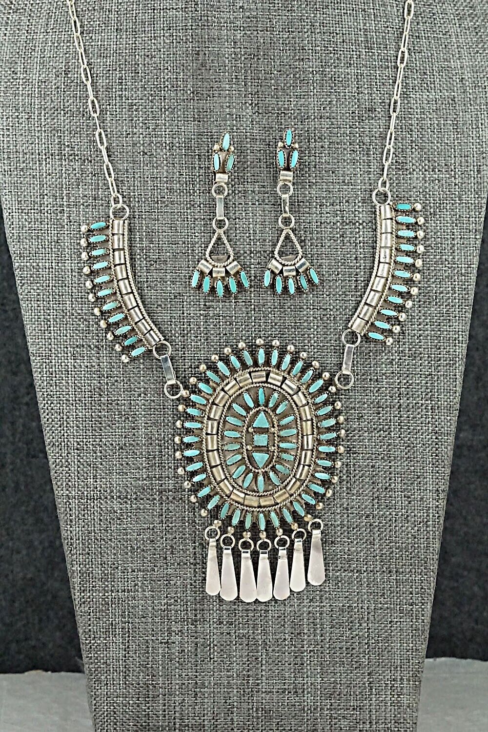 Turquoise & Sterling Silver Necklace and Earrings Set - Evonne Hustito