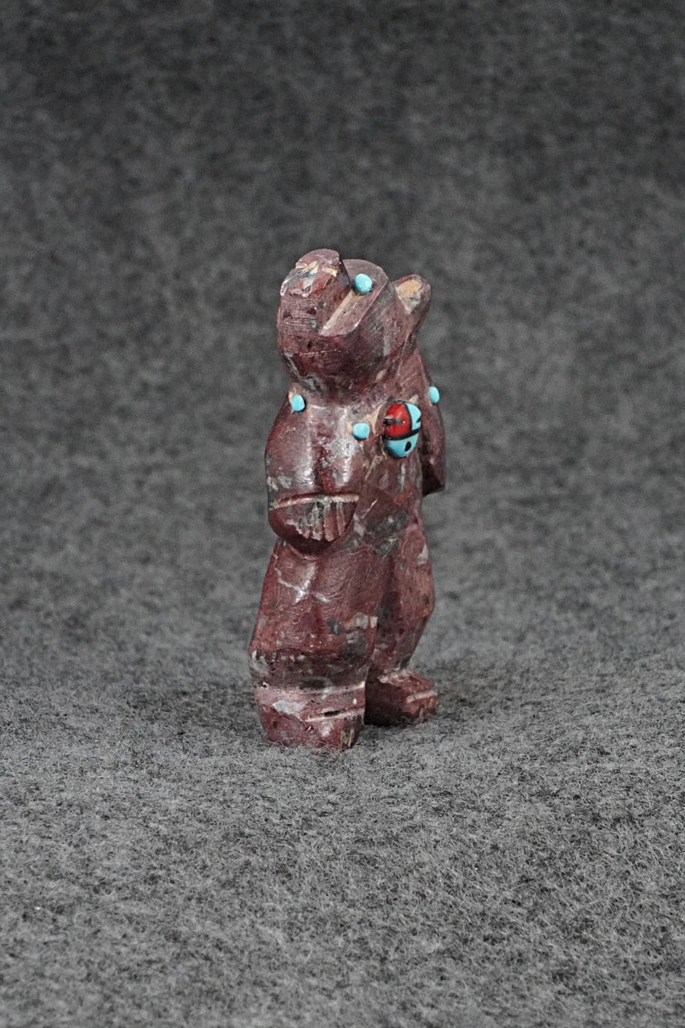 Bear Zuni Fetish Carving - Dannette Laate