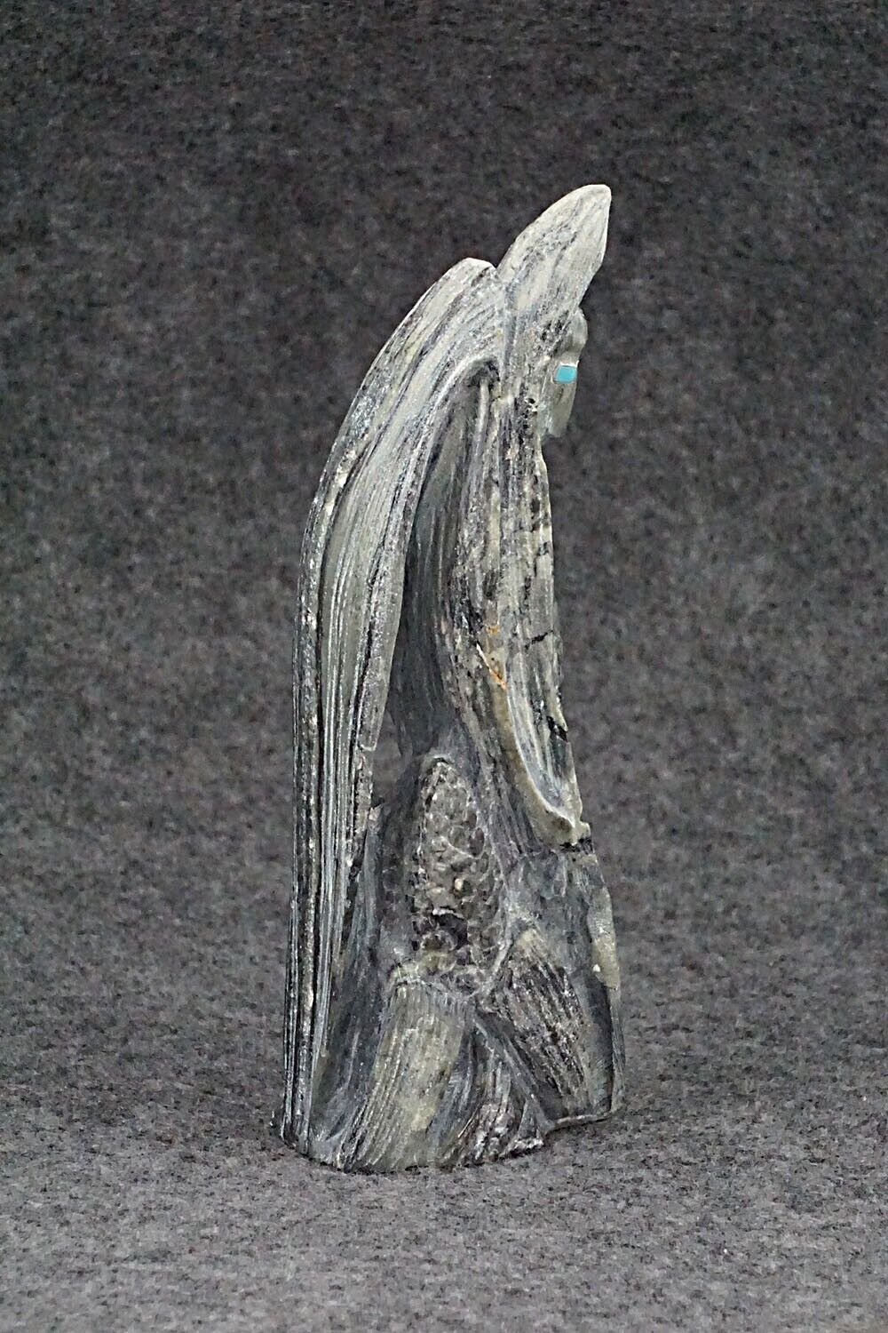 Corn Maiden Zuni Fetish Carving - Derrick Kaamasee