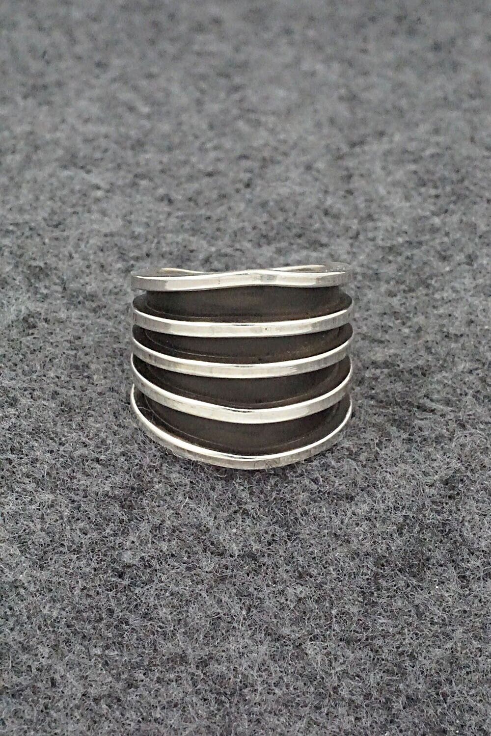 Sterling Silver Ring - Tom Hawk - Size 8