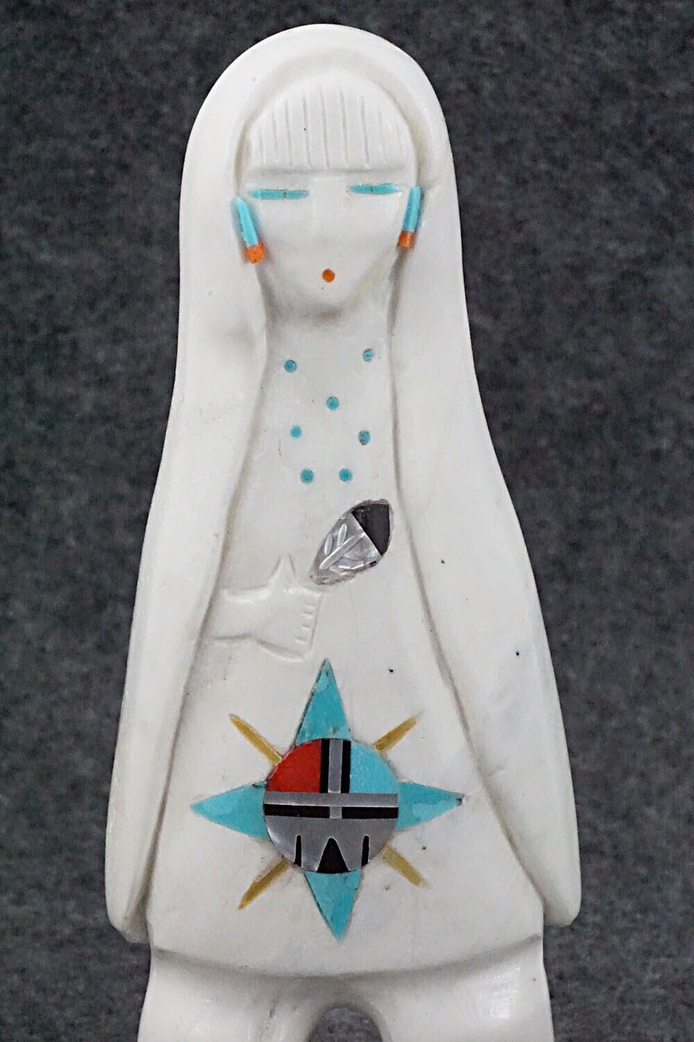 Corn Maiden Zuni Fetish Carving - Andres Lementino