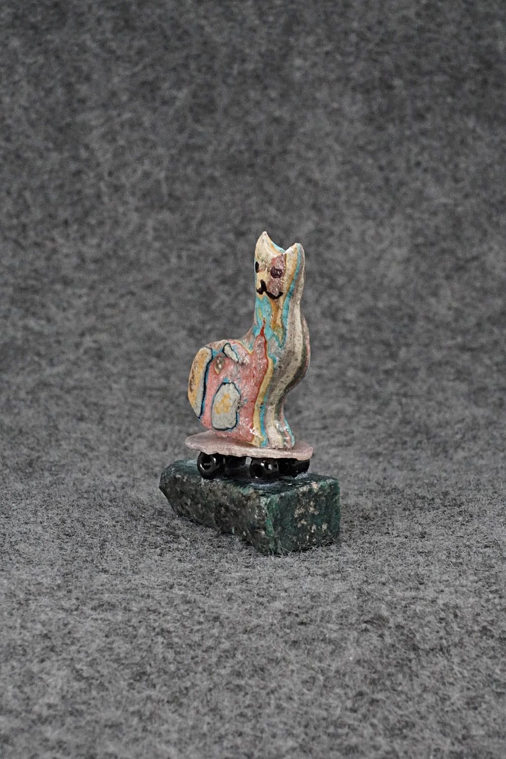 Cat Zuni Fetish Carving - Ruben Najera