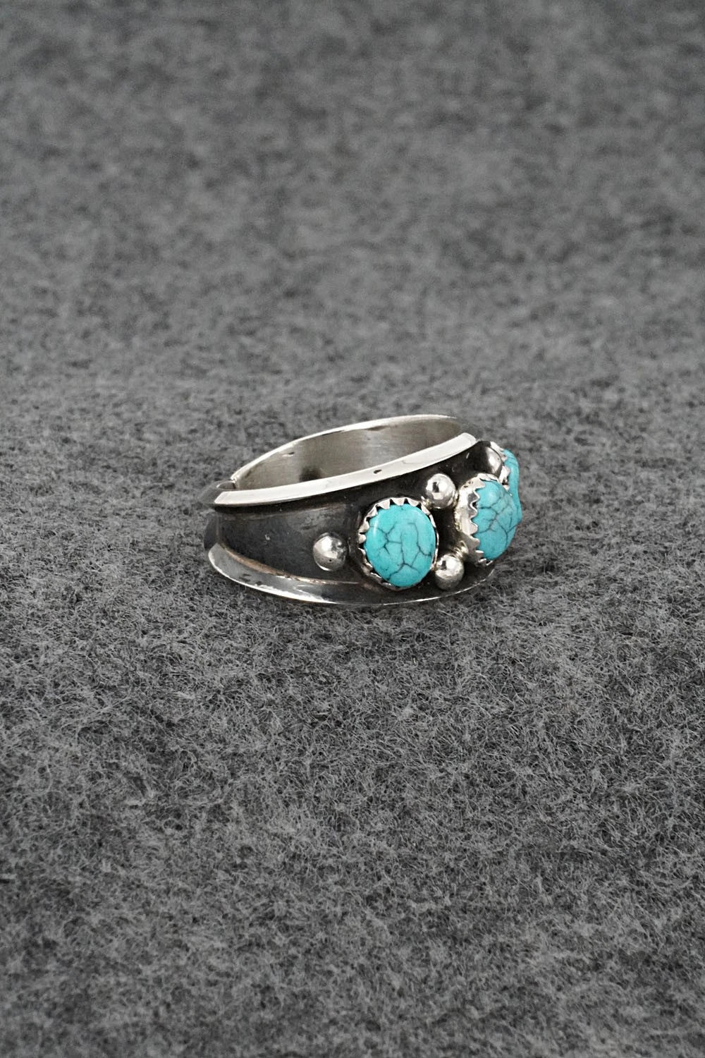 Turquoise & Sterling Silver Ring - Paul Largo - Size 9.5