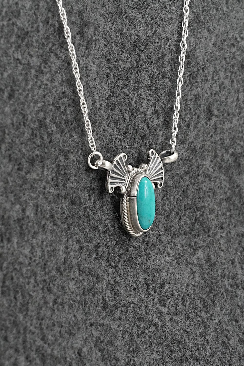 Turquoise & Sterling Silver Necklace - Verley Betone