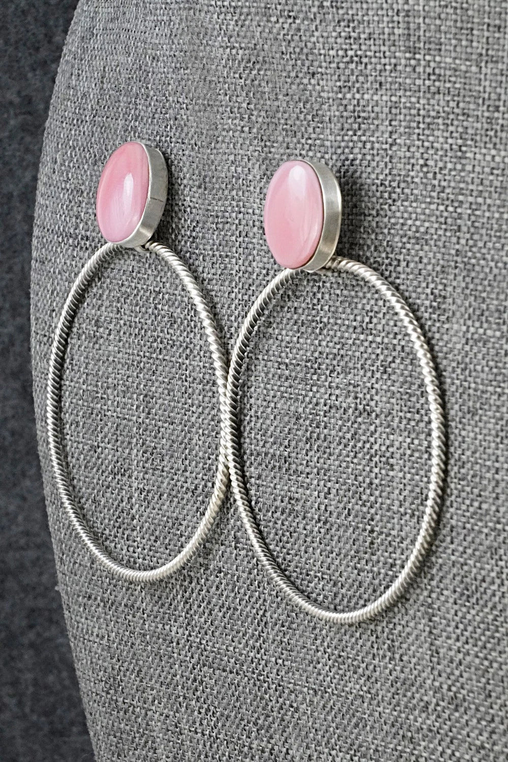 Pink Conch & Sterling Silver Earrings - Verley Betone
