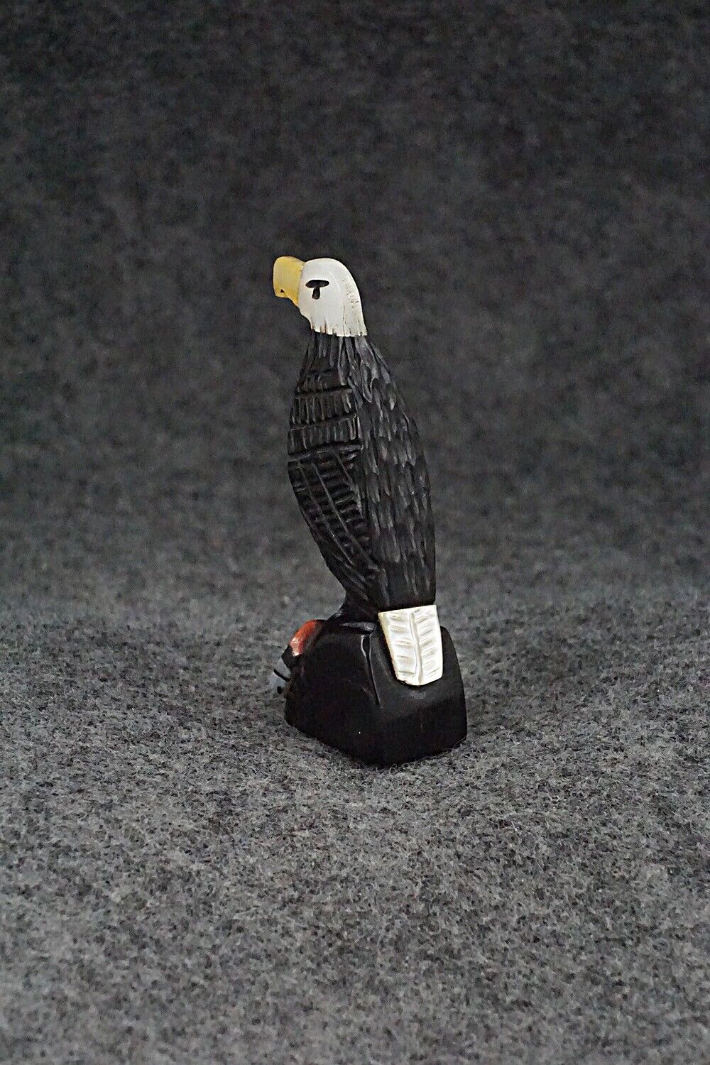 Eagle Zuni Fetish Carving - Darrin Boone