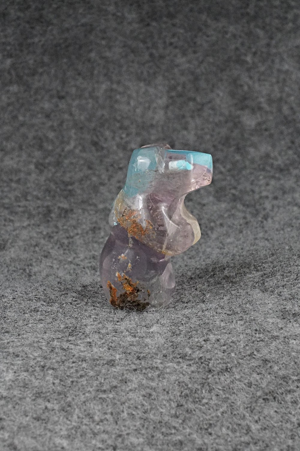Bear Zuni Fetish Carving - Kenric Laiwakete