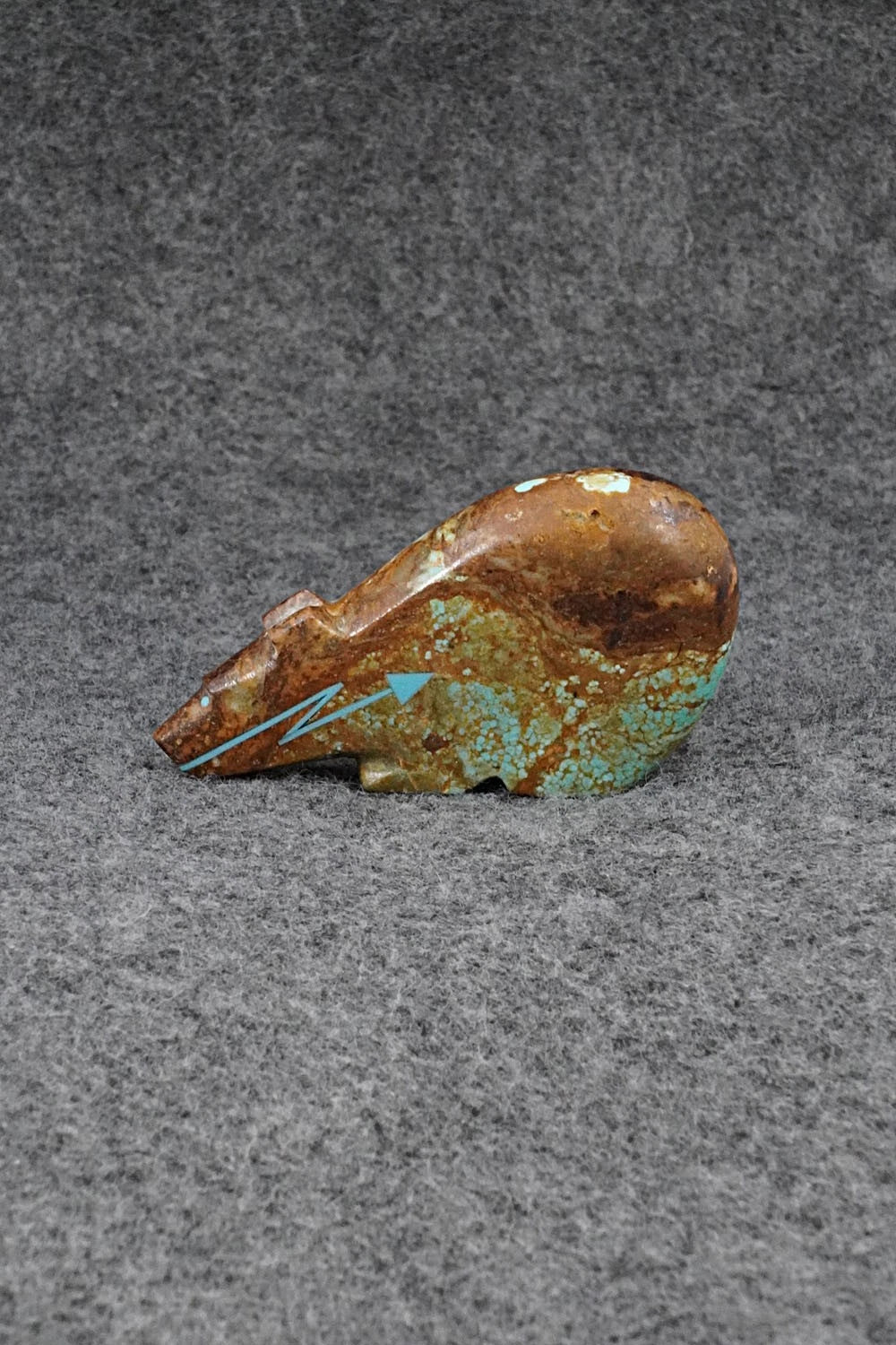 Bear Zuni Fetish Carving - Abby Quam Panteah