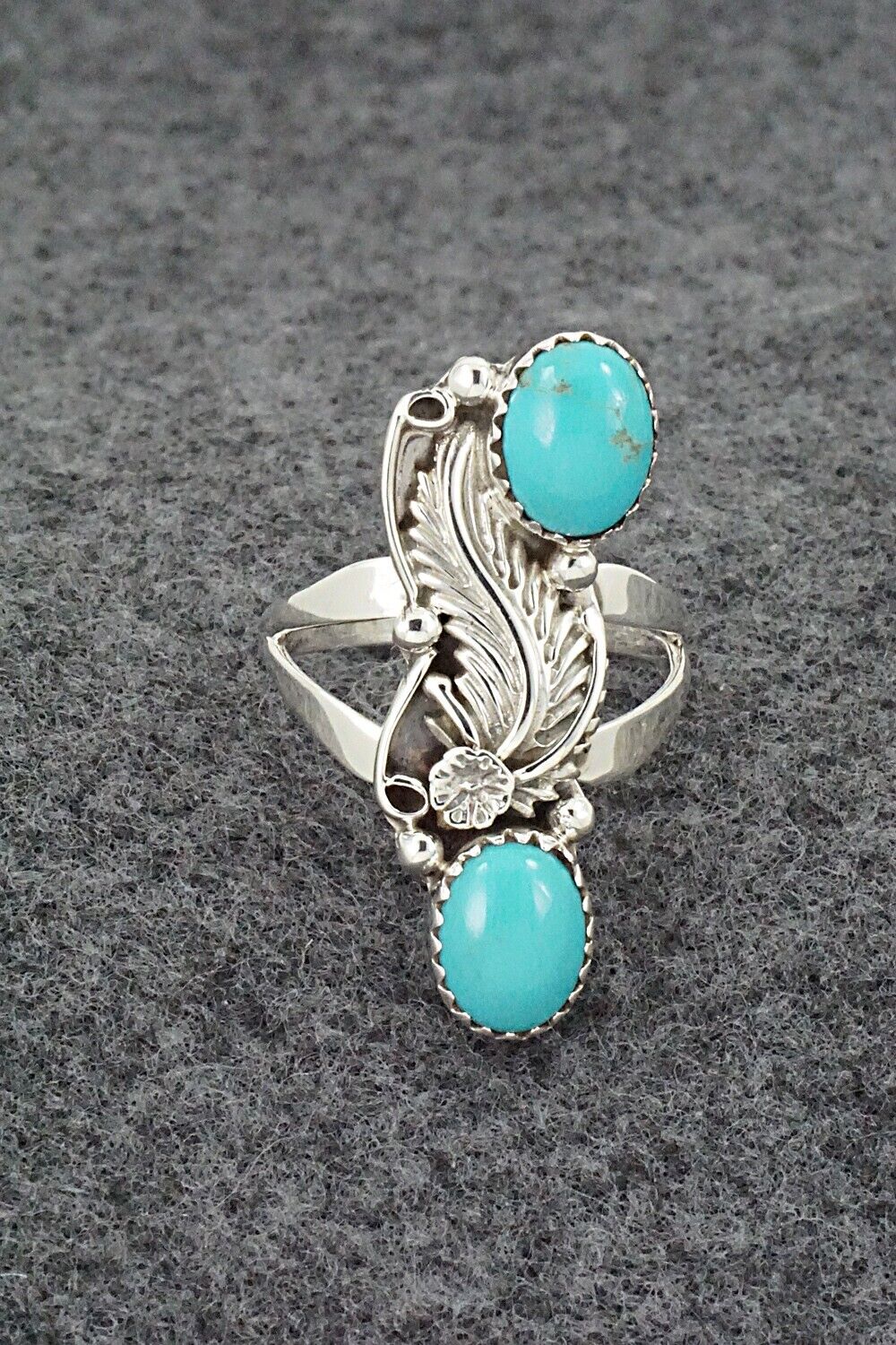 Turquoise & Sterling Silver Ring - Robert Martinez - Size 7.75