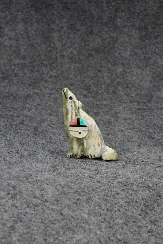 Wolf Zuni Fetish Carving - Darrin Boone