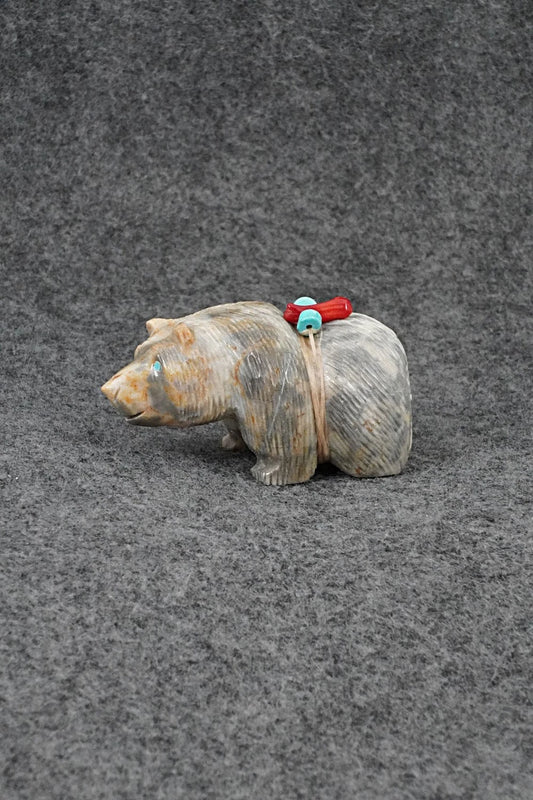 Bear Zuni Fetish Carving - Farlan & Paulette Quam