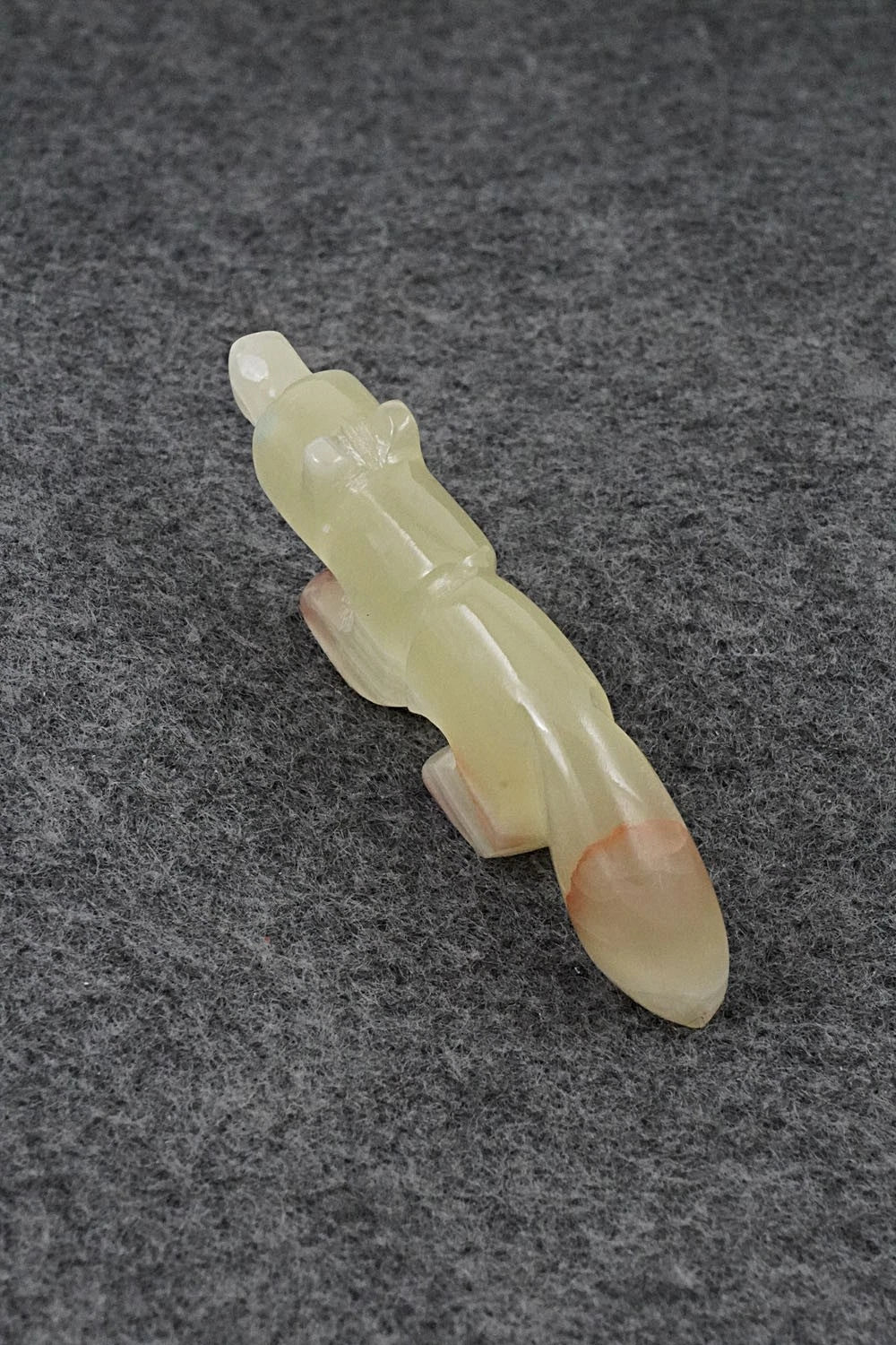 Wolf Zuni Fetish Carving - Reynold Lunasee