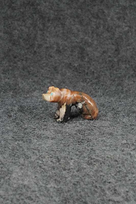 Bear Zuni Fetish Carving - Eugene Bowkety