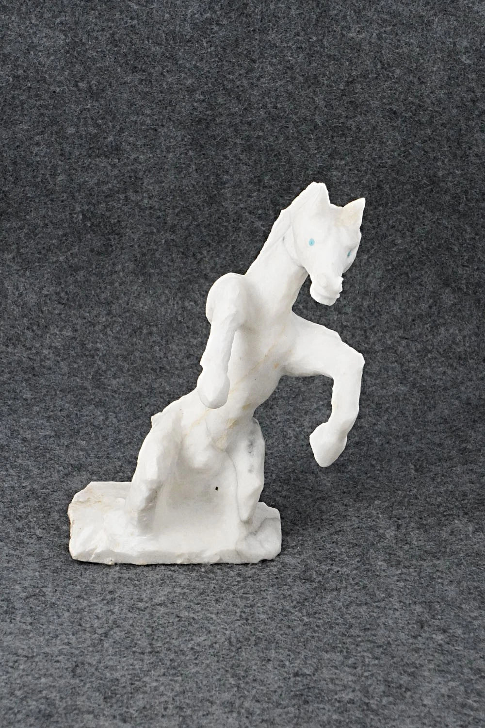 Horse Zuni Fetish Carving - Herbert Him Jr.