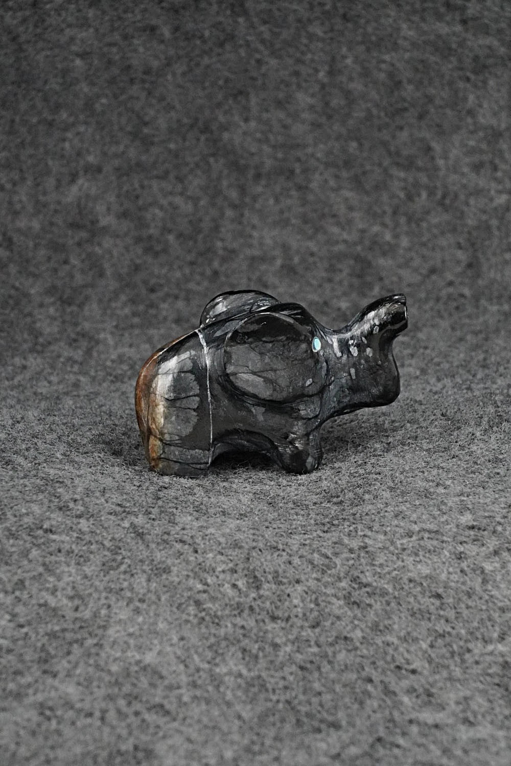 Elephant Zuni Fetish Carving - Calvert Bowanie