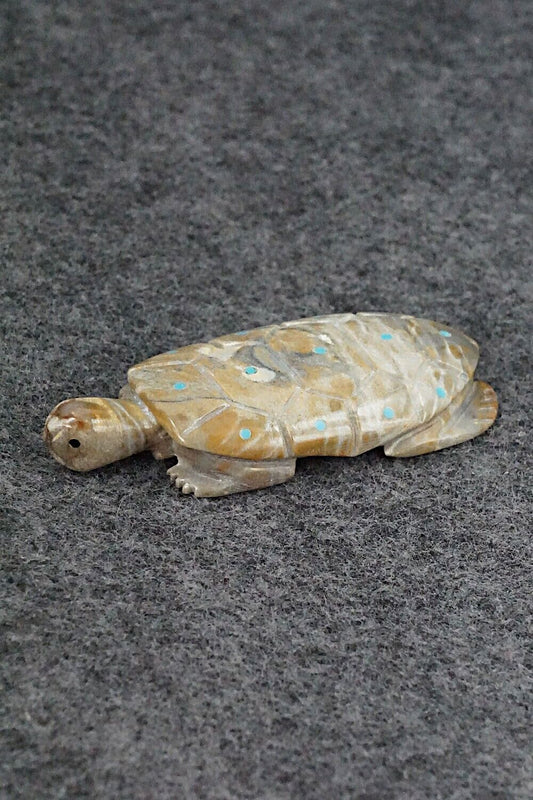 Turtle Zuni Fetish Carving - Alex Tsethlikai