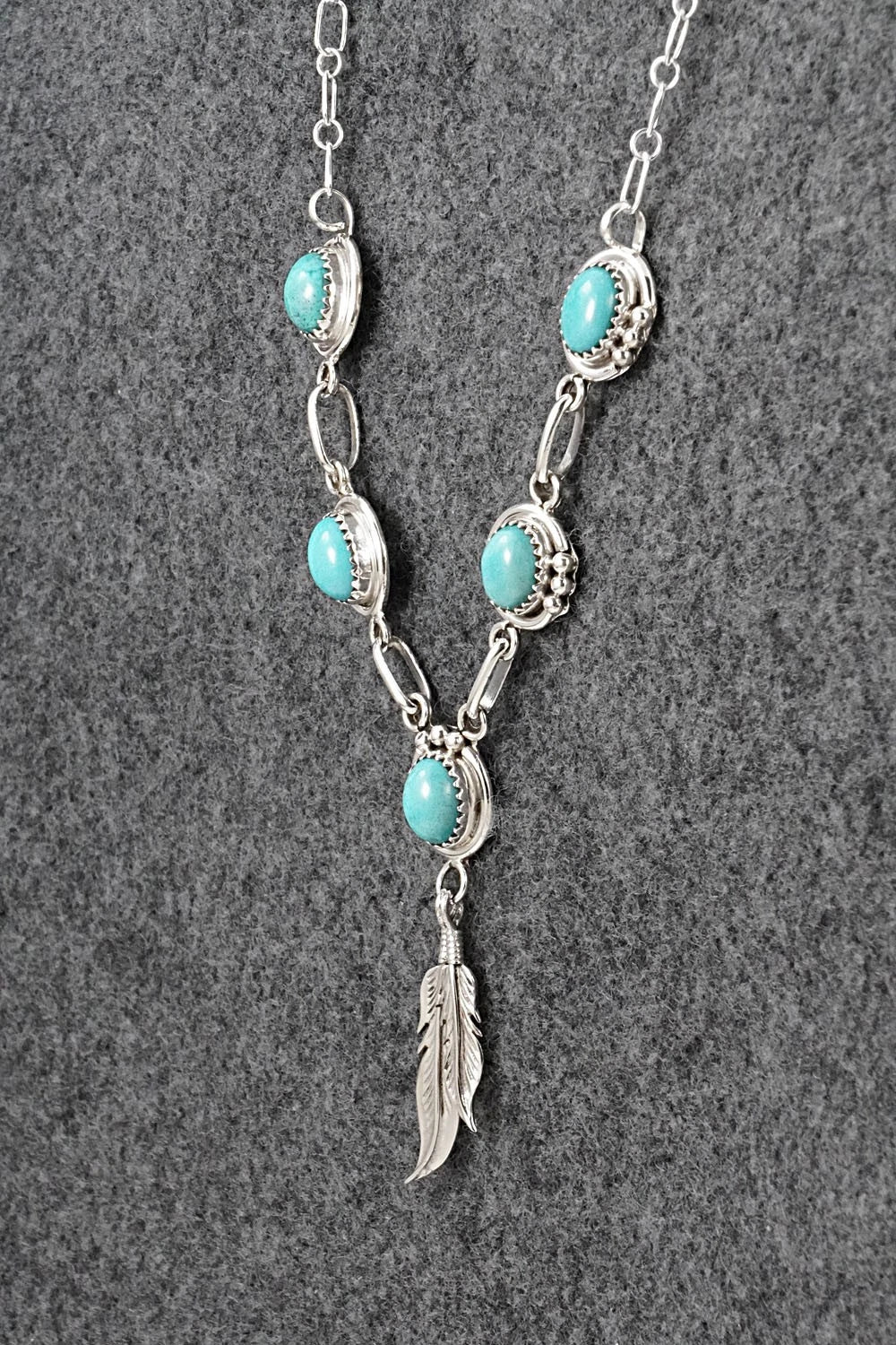 Turquoise & Sterling Silver Necklace - Verley Betone