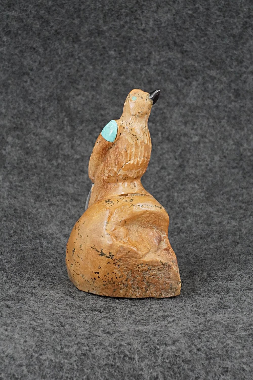 Bird Zuni Fetish Carving - Freddie Leekya