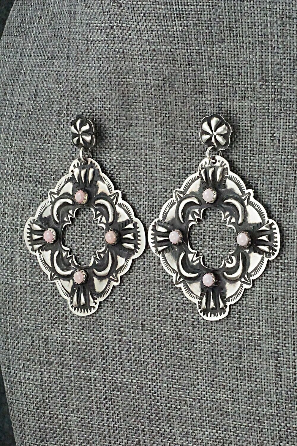 Pink Conch Shell & Sterling Silver Earrings - Leander Tahe