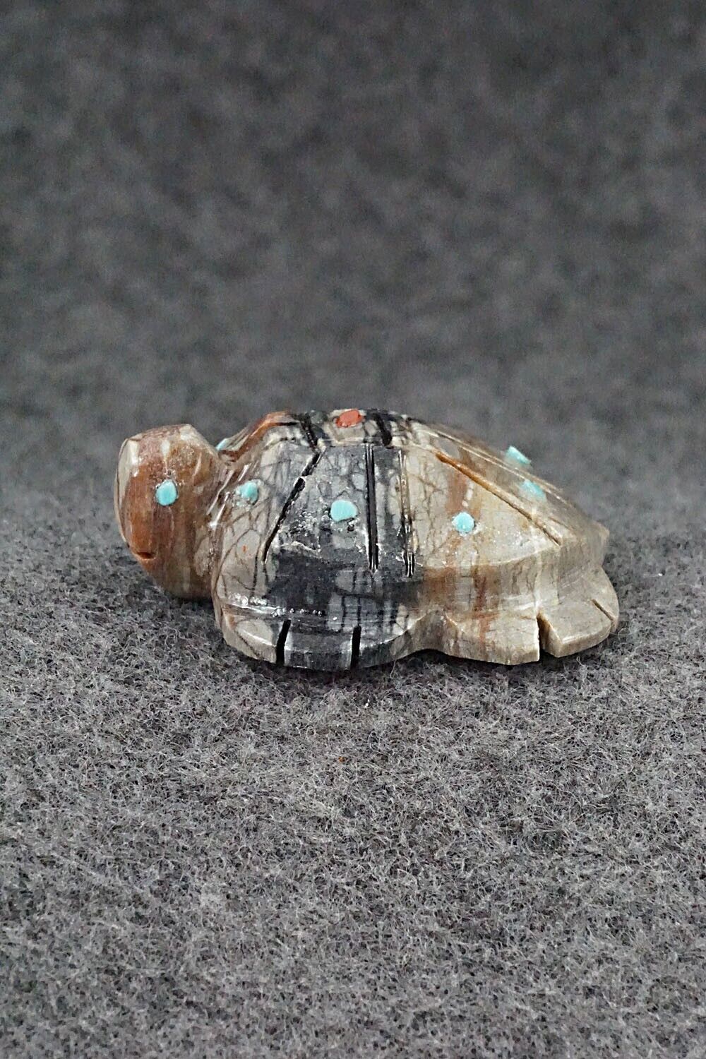 Turtle Zuni Fetish Carving - Carl Etsate