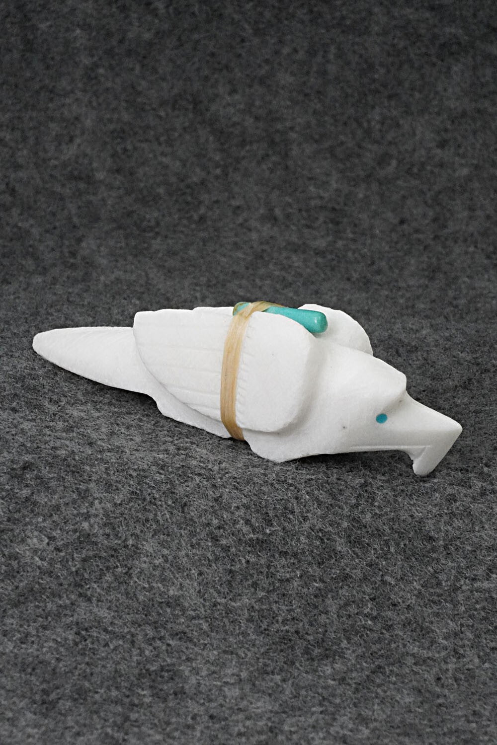 Eagle Zuni Fetish Carving - Herbert Halate