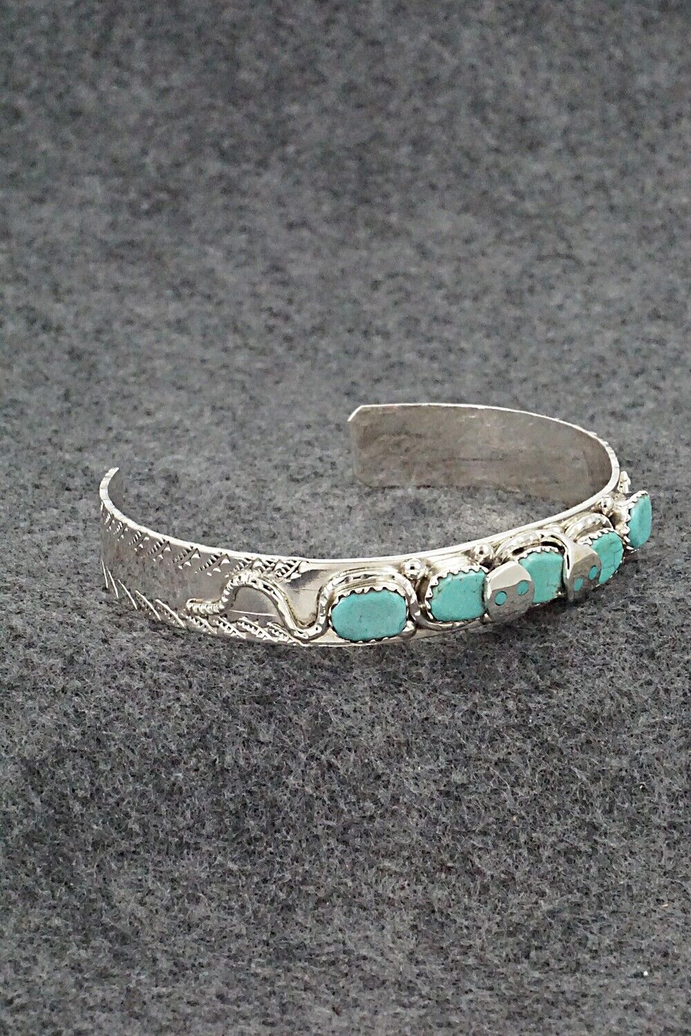 Turquoise & Sterling Silver Bracelet - Joy Calavaza