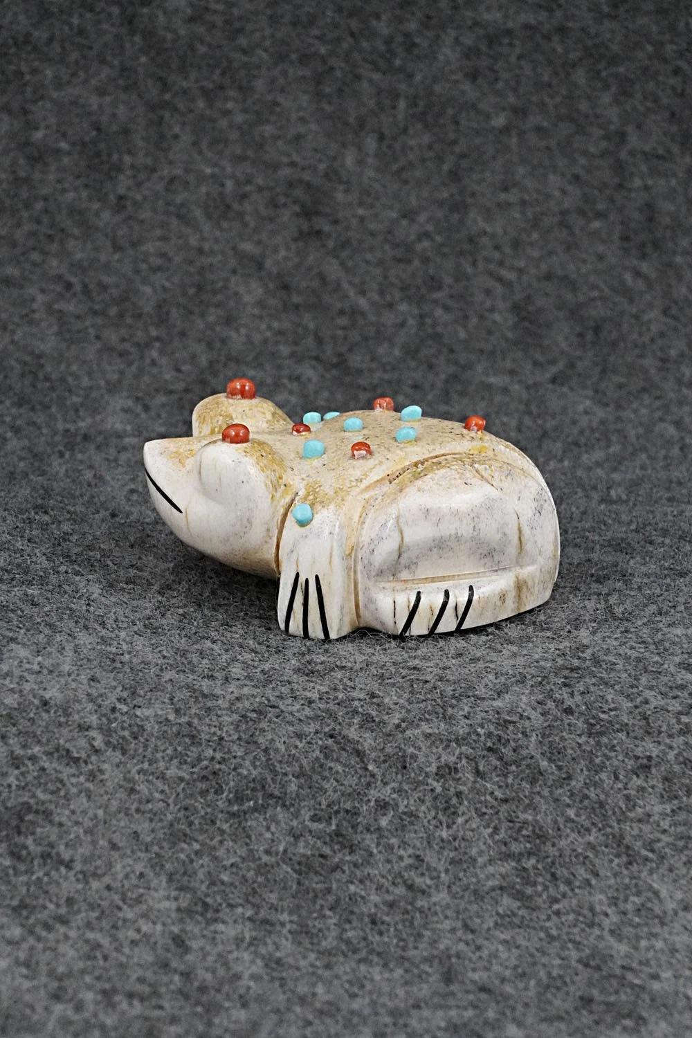 Frog Zuni Fetish Carving - Claudia Peina