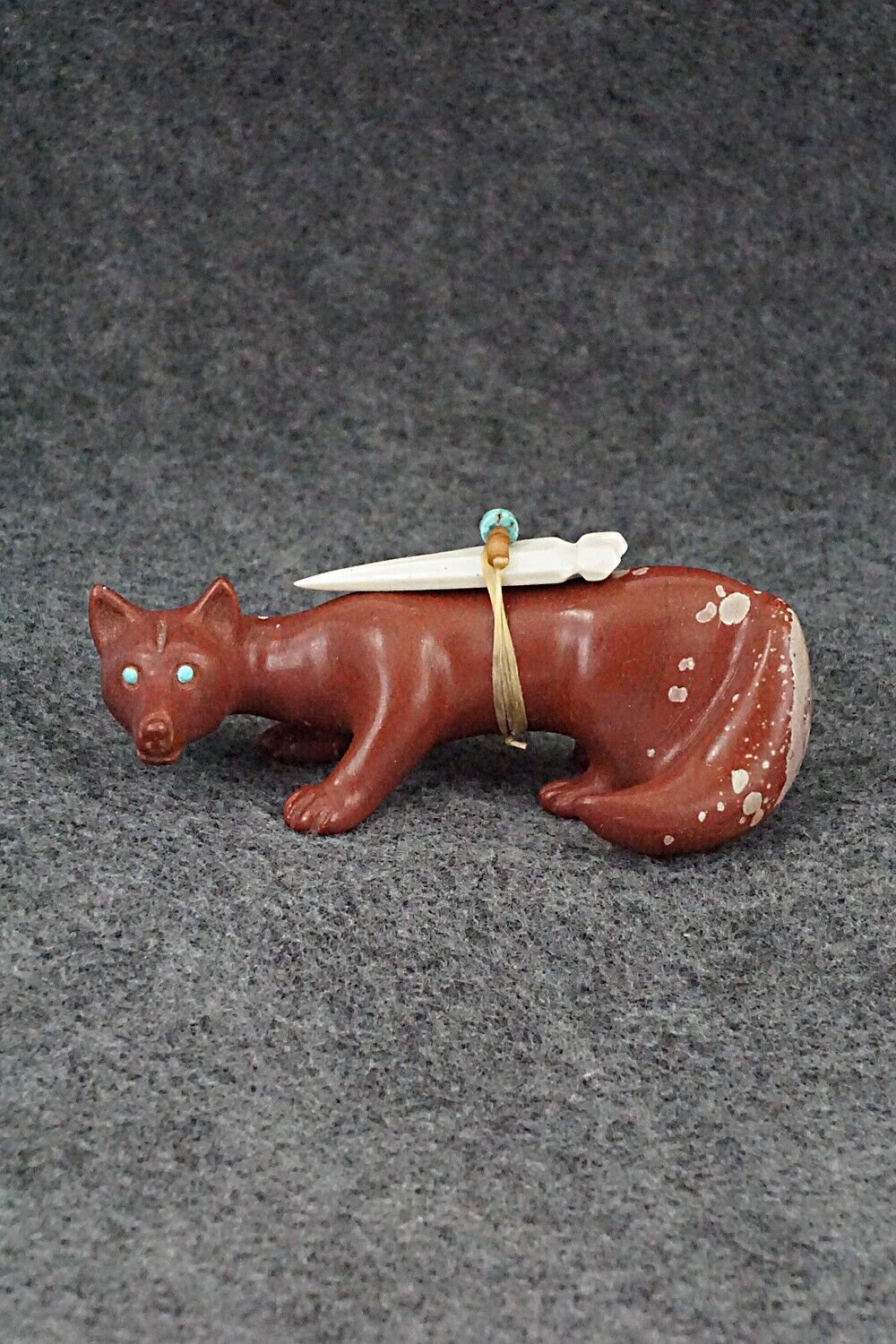 Wolf Zuni Fetish Carving - Albert Eustace Sr.