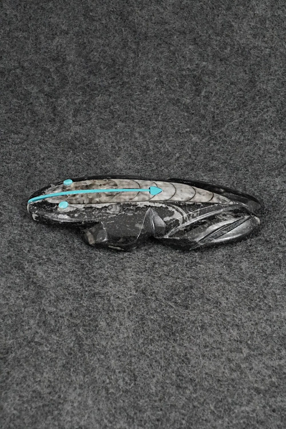 Frog Zuni Fetish Carving - Kenric Laiwakete