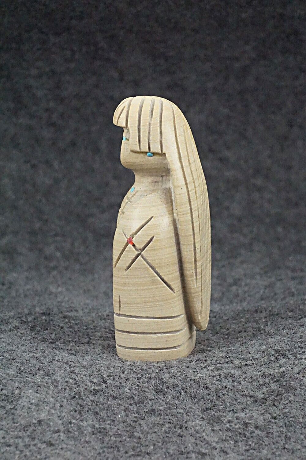 Corn Maiden Zuni Fetish Carving - Douglas Martza