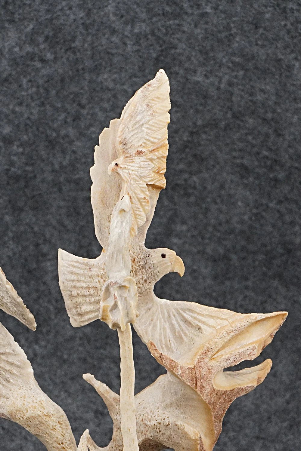 Eagle Zuni Fetish Carving - Ruben Najera