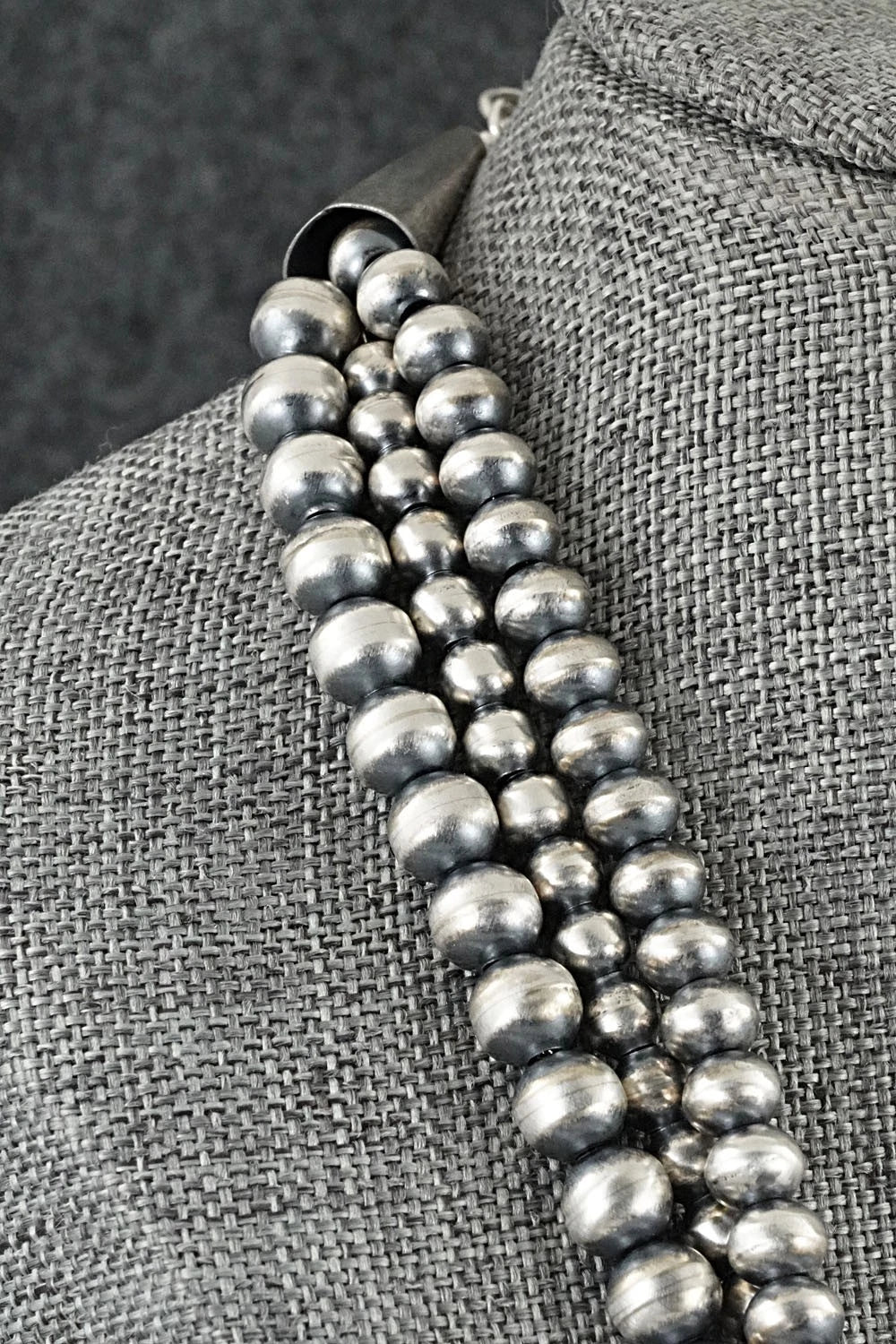 Sterling Silver Navajo Pearl Necklace 20" - Dorinda Mariano