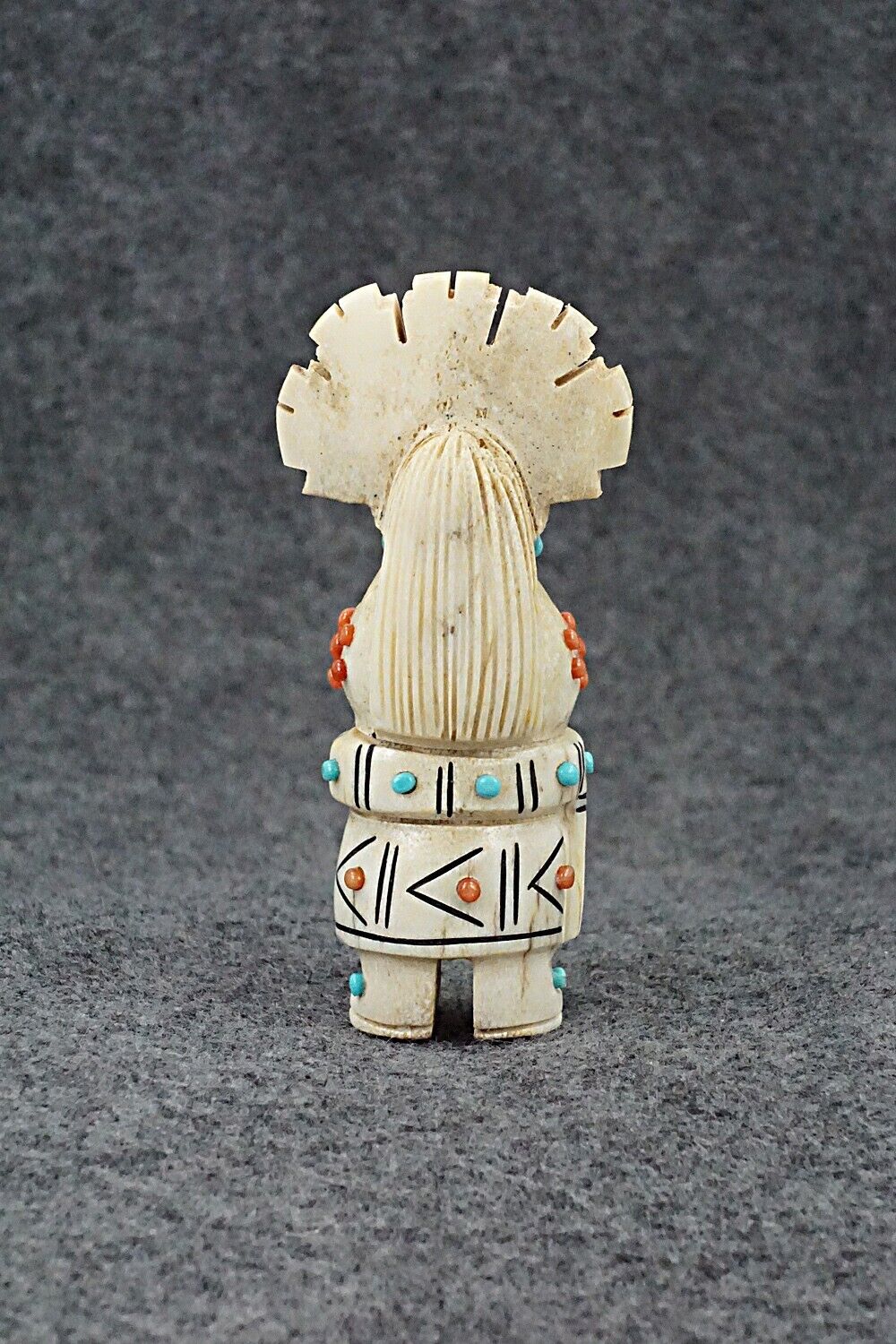 Corn Maiden Zuni Fetish Carving - Claudia Peina