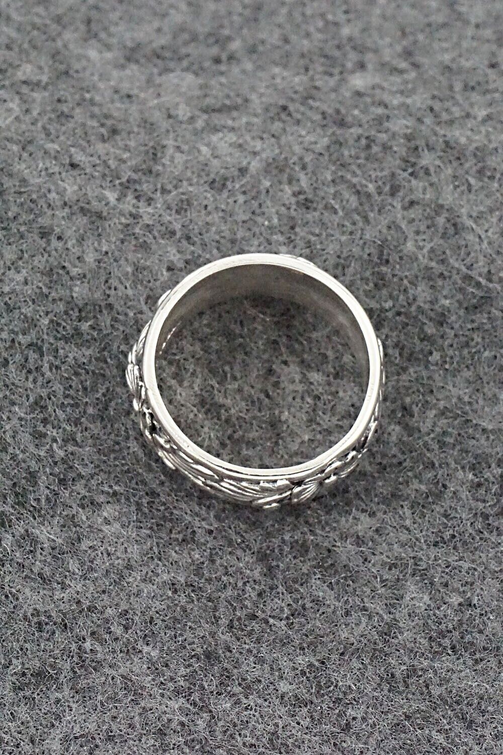 Sterling Silver Ring - Tom Dinetso - Size 6.5