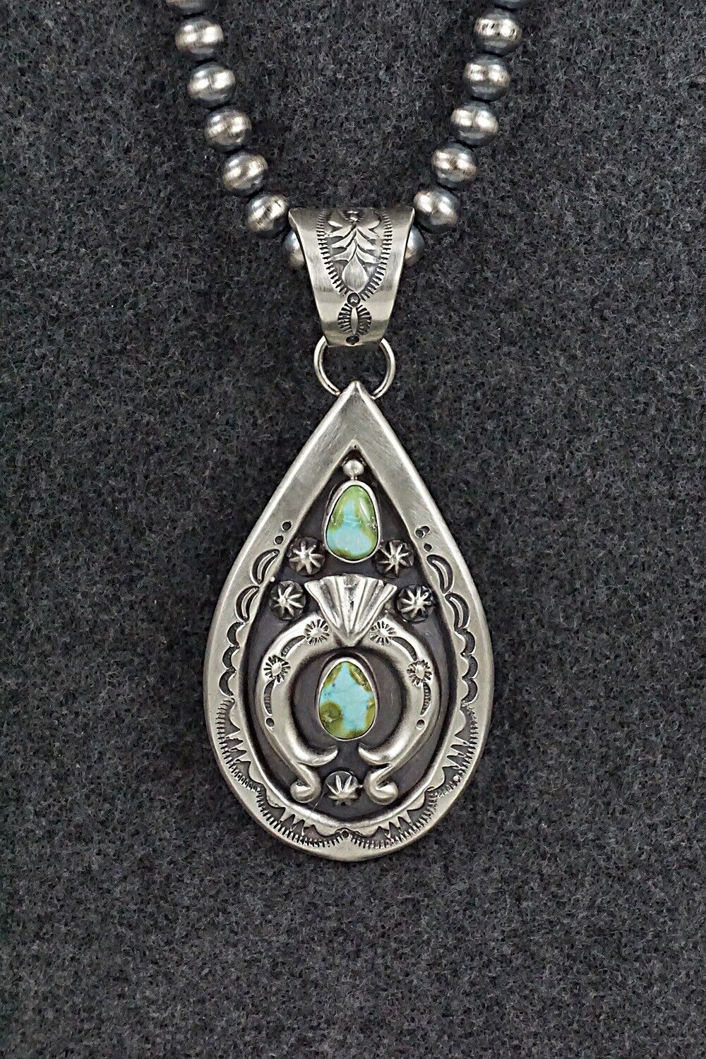 Turquoise & Sterling Silver Necklace - Verley Betone