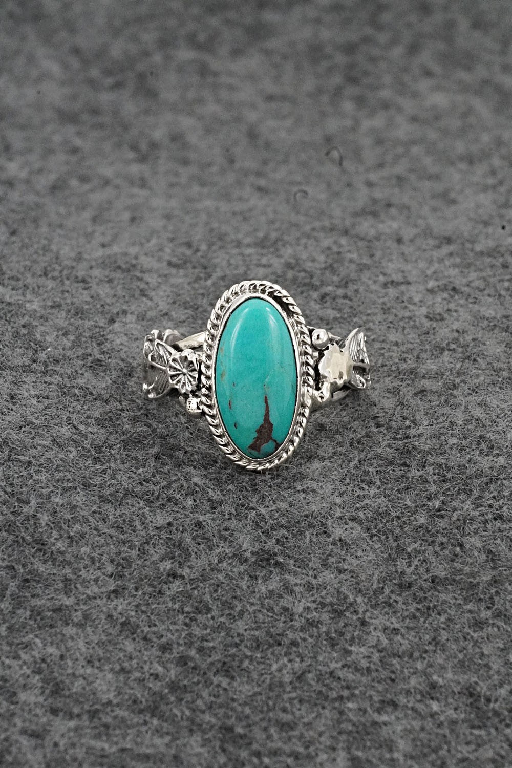 Turquoise & Sterling Silver Ring - Annette Chiquito - Size 8