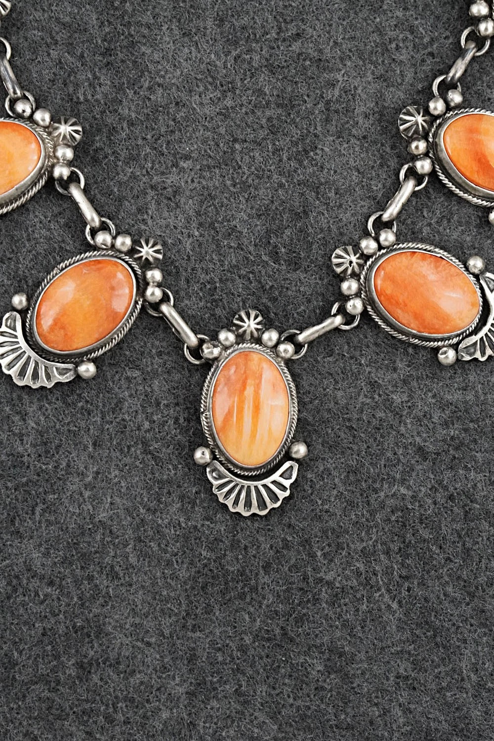 Spiny Oyster & Sterling Silver Necklace and Earrings Set - Paul Livingston